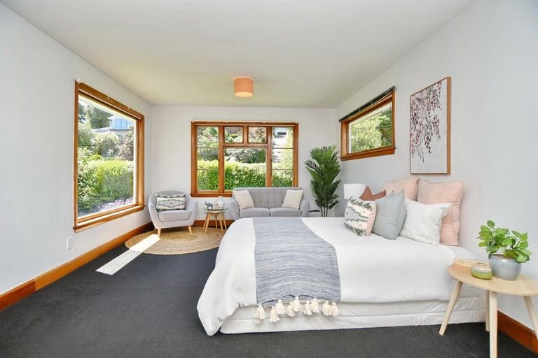 Photo of property in 119 Centaurus Road, Huntsbury, Christchurch, 8022