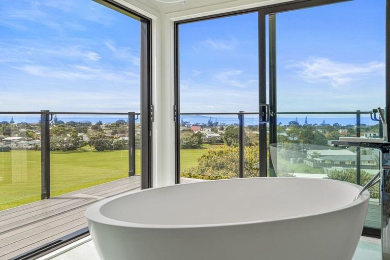 Photo of property in 39b The Crescent, Waihi Beach, 3611