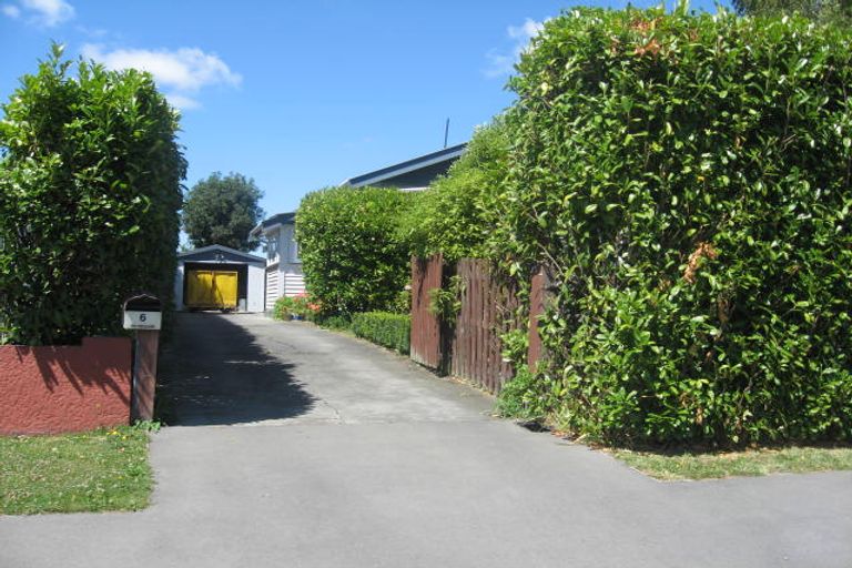 Photo of property in 6 Field Terrace, Upper Riccarton, Christchurch, 8041