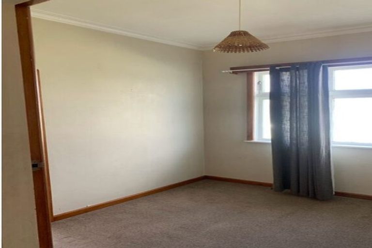 Photo of property in 28 Guppy Road, Greenmeadows, Napier, 4112