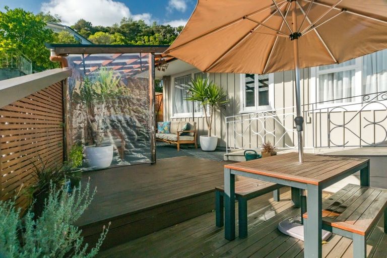 Photo of property in 14 Seaview Crescent, Picton, 7220