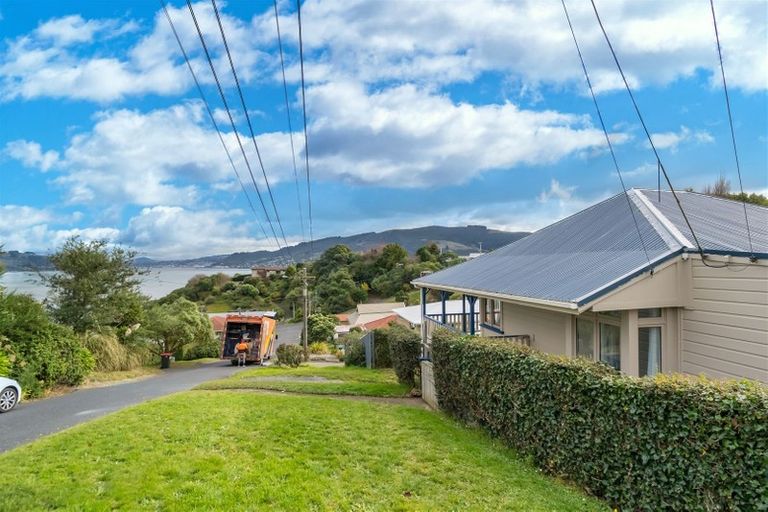 Photo of property in 11 Gorman Street, Macandrew Bay, Dunedin, 9014