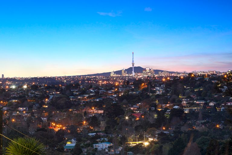 Photo of property in 7 Selwyn Avenue, Glen Eden, Auckland, 0602