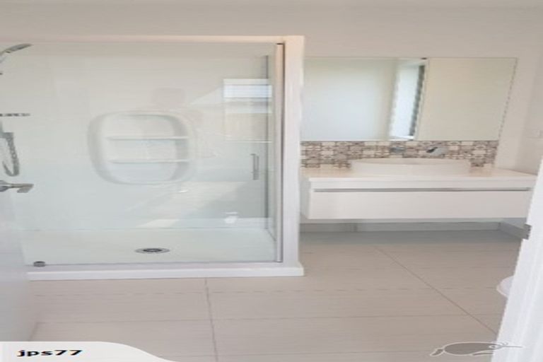 Photo of property in 4 Piripono Crescent, Pukekohe, 2120