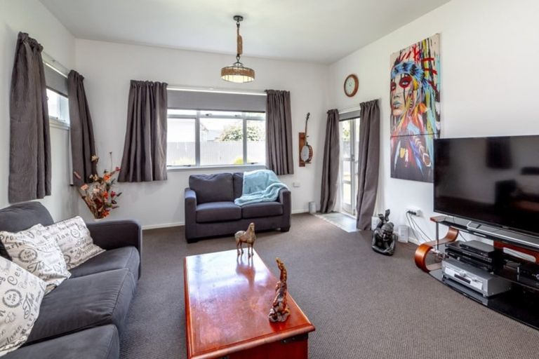 Photo of property in 1 Sedcole Street, Pahiatua, 4910