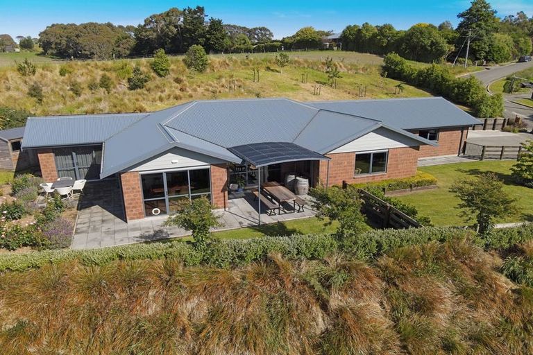 Photo of property in 2 Jessop Street, South Hill, Oamaru, 9400