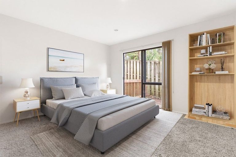 Photo of property in 84 Wade River Road, Stanmore Bay, Whangaparaoa, 0932