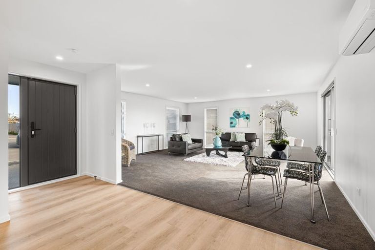 Photo of property in 12 Freeville Place, New Brighton, Christchurch, 8083