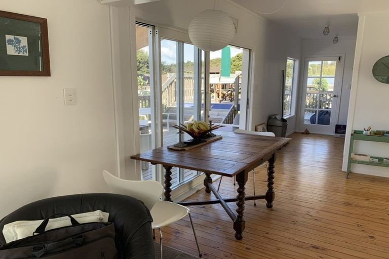 Photo of property in 24 Wehiwehi Road, Matapouri, Whangarei, 0173