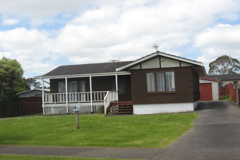 Photo of property in 8 Cottrell Place, Clendon Park, Auckland, 2103