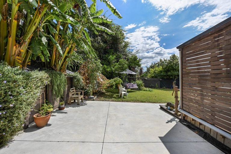 Photo of property in 100 Macfarlane Street, Hamilton East, Hamilton, 3216