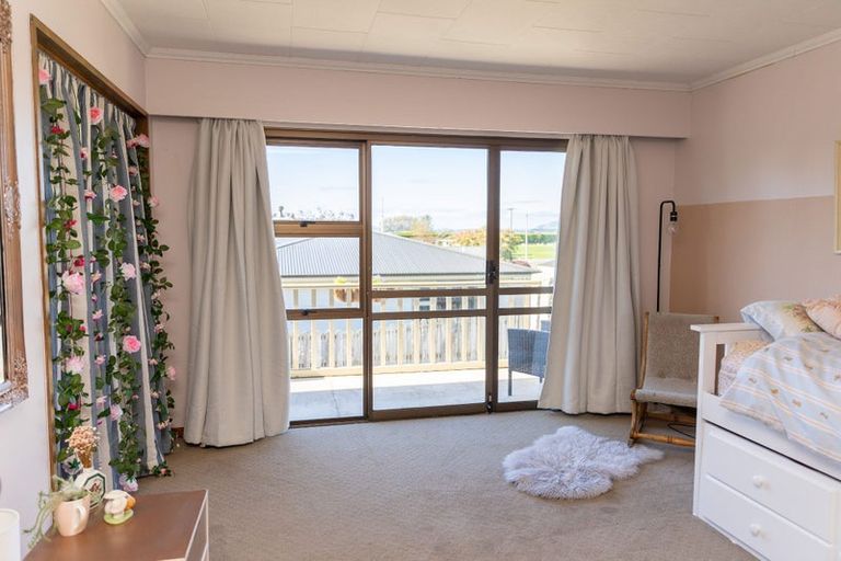 Photo of property in 57 Brydone Street, Edendale, 9825