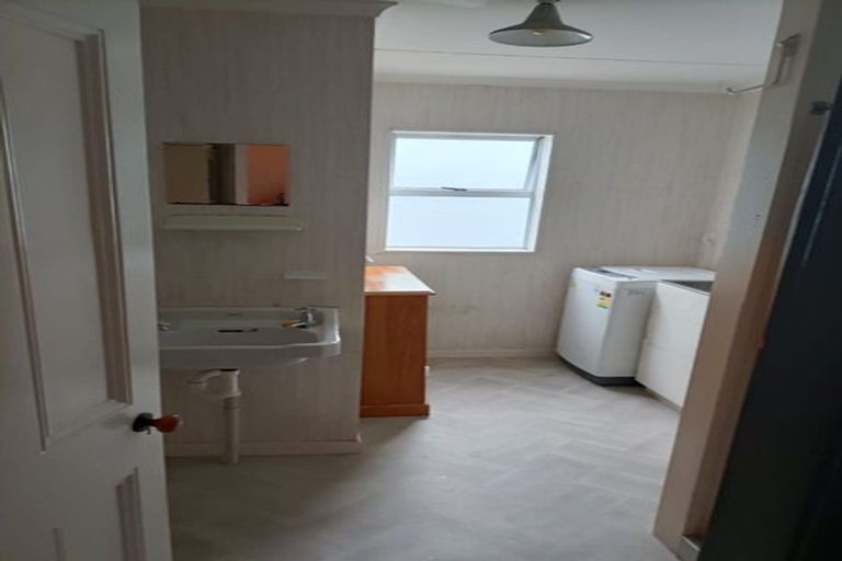 Photo of property in 56 Melbourne Street, South Dunedin, Dunedin, 9012