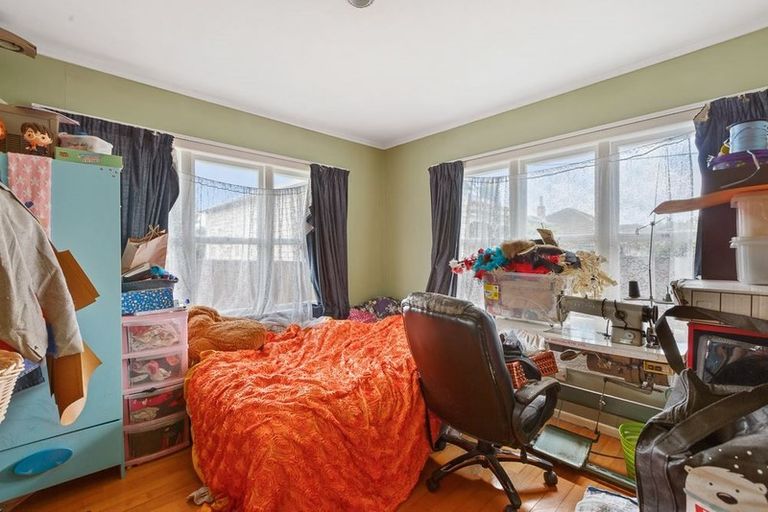 Photo of property in 78a Swanson Road, Henderson, Auckland, 0610