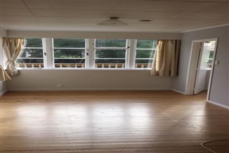 Photo of property in 10 Igloo Place, Red Hill, Papakura, 2110