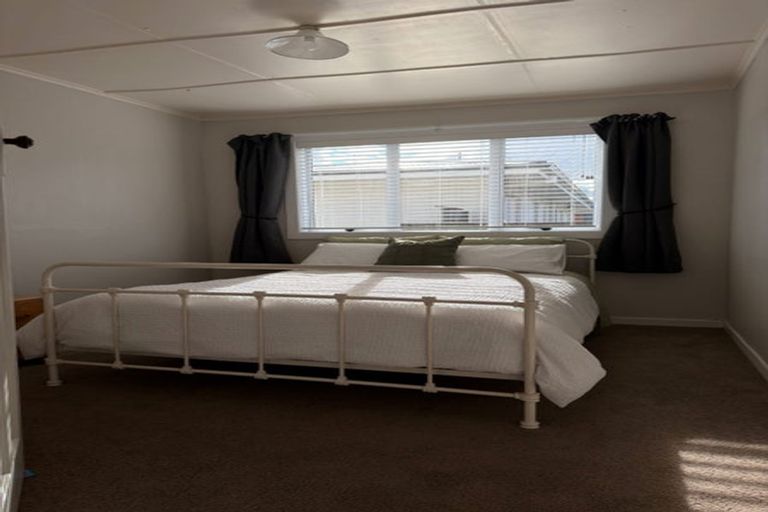 Photo of property in 100 Studholme Street, Morrinsville, 3300