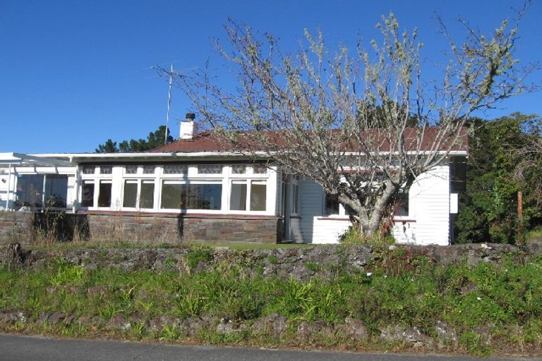 Photo of property in 16 Franklin Street, Opua, 0200