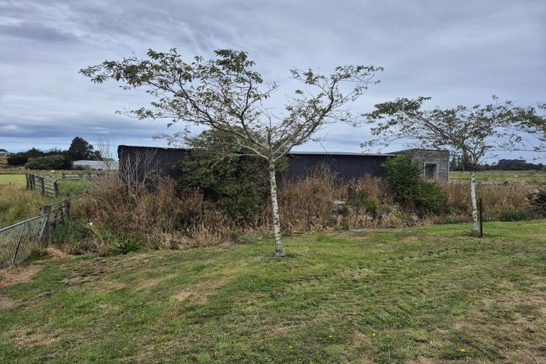 Photo of property in 223 Kaitangata Highway, Stirling, 9231
