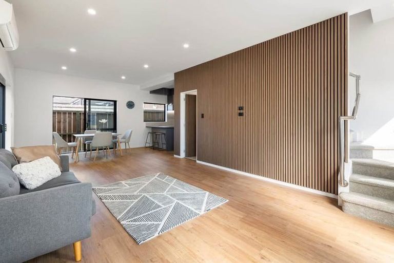 Photo of property in 27a Pah Road, Papatoetoe, Auckland, 2025