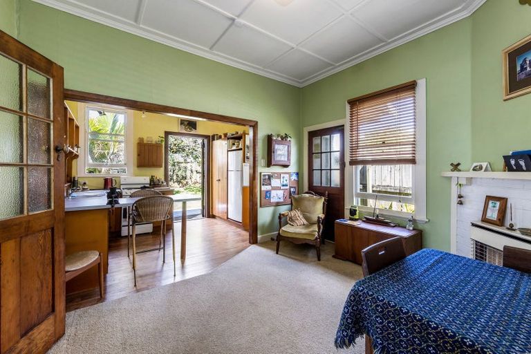 Photo of property in 64 Warnock Street, Westmere, Auckland, 1022