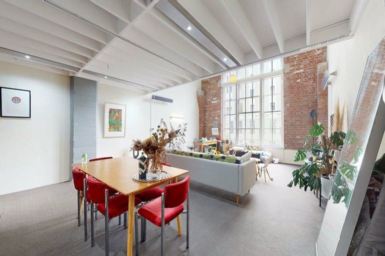 Photo of property in Waterloo Quay Apartments, 208/28 Waterloo Quay, Pipitea, Wellington, 6011