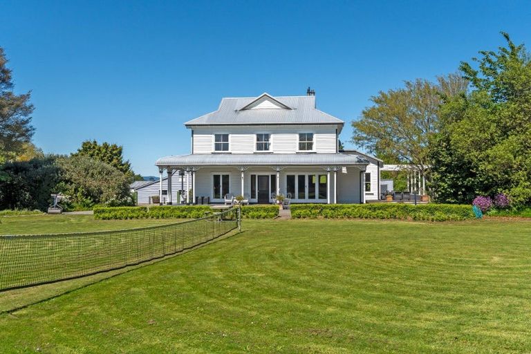 Photo of property in Tarureka, 38 Donald Street, Featherston, 5710