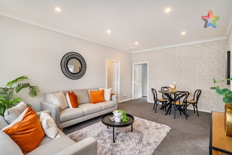 Photo of property in 8 Golf Road, Manor Park, Lower Hutt, 5019