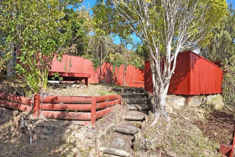 Photo of property in 22b Hillside Drive, Maoribank, Upper Hutt, 5018