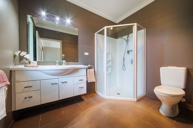 Photo of property in 23 Opawa Place, Terrace End, Palmerston North, 4410