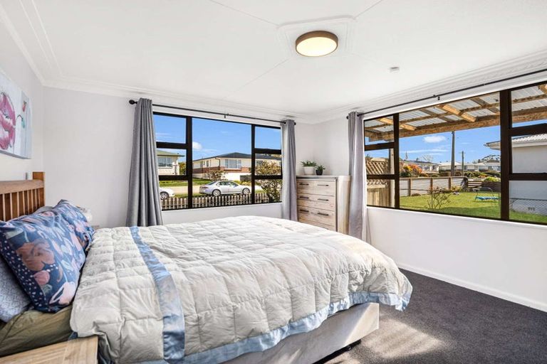 Photo of property in 23 Glendale Crescent, Holmes Hill, Oamaru, 9401