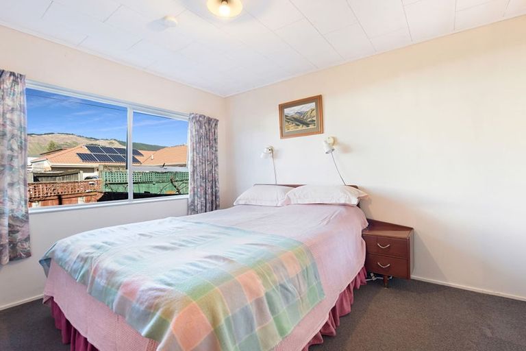 Photo of property in 2/41 Waverley Street, Richmond, 7020