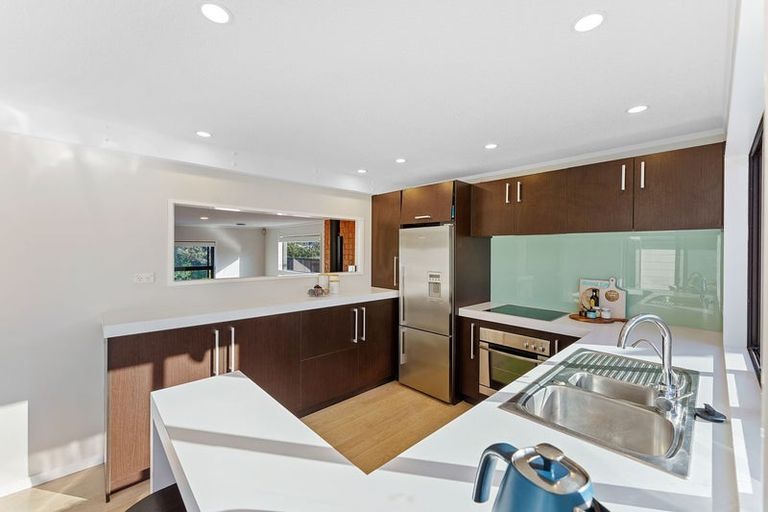 Photo of property in 179 Tutere Street, Waikanae Beach, Waikanae, 5036