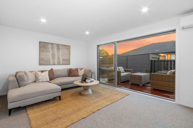 Photo of property in 2/60 Mays Road, St Albans, Christchurch, 8052