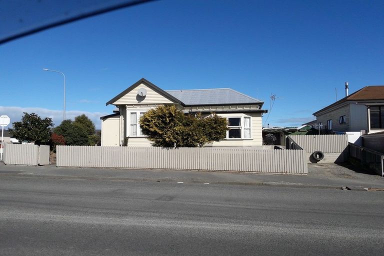 Photo of property in 28 Hassall Street, Parkside, Timaru, 7910