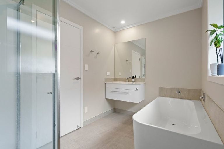 Photo of property in 13 Terry Came Drive, Cambridge, 3434