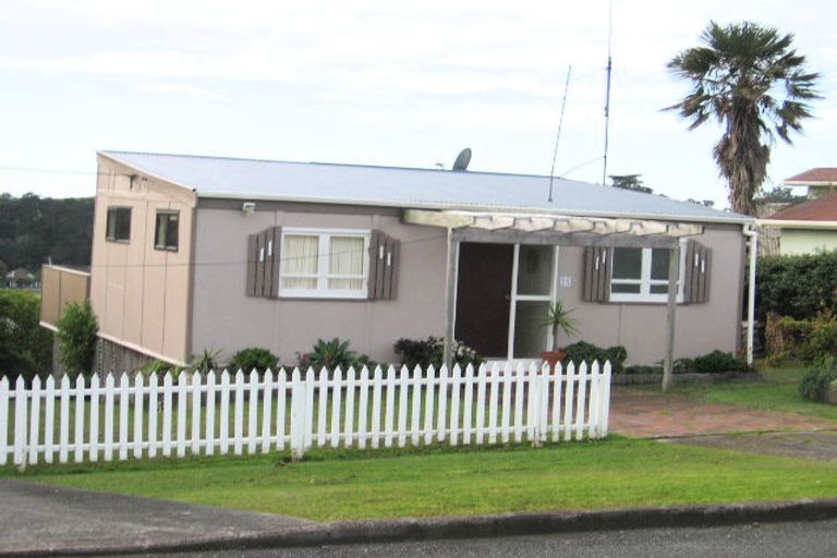 Photo of property in 25 Harbour View Road, Leigh, 0985