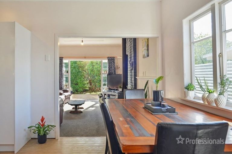 Photo of property in 27 Clifton Avenue, Carterton, 5713