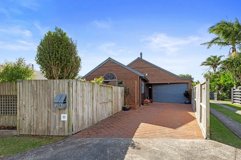Photo of property in 28 Webb Place, Papamoa Beach, Papamoa, 3118