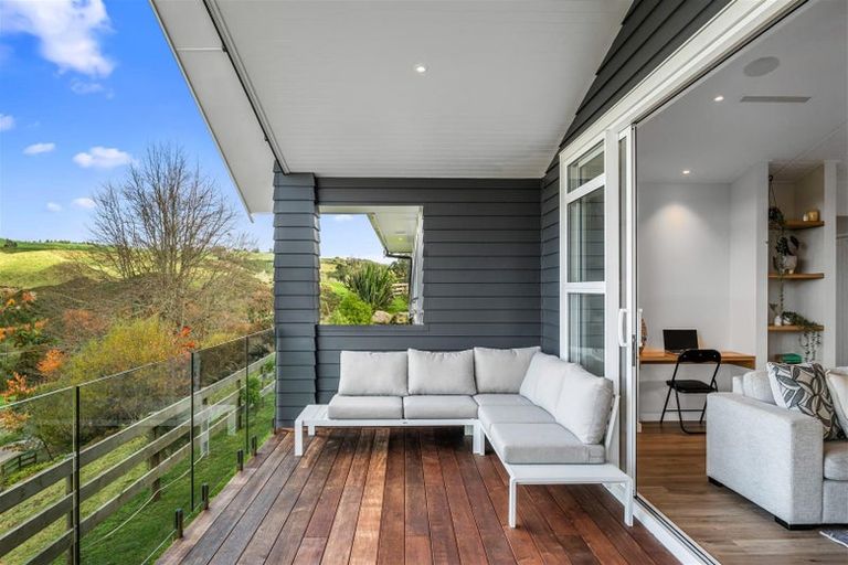 Photo of property in 43 Great West Road, Matipo Heights, Rotorua, 3015