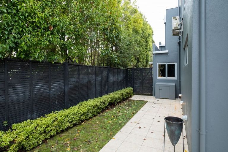 Photo of property in 11c Selwyn Road, Havelock North, 4130