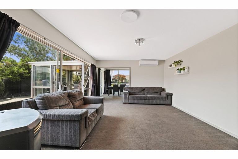 Photo of property in 45 Cottonwood Street, Parklands, Christchurch, 8083