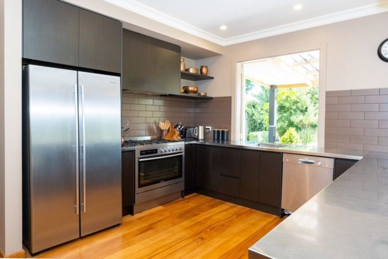 Photo of property in 247 Napier Road, Havelock North, Hastings, 4180