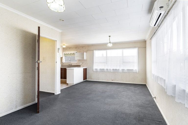 Photo of property in 1/147 Lemon Street, Strandon, New Plymouth, 4312