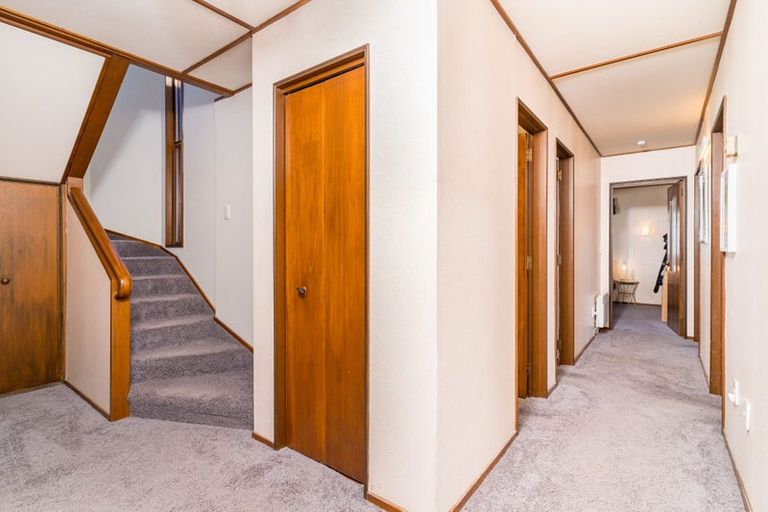 Photo of property in 1 Duthie Street, Milton, 9220