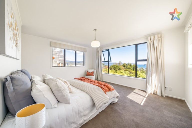 Photo of property in 30 Stanhope Grove, Korokoro, Lower Hutt, 5012