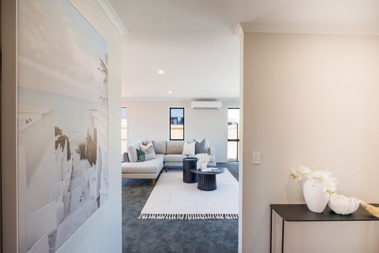 Photo of property in 87 Freedom Drive, Kelvin Grove, Palmerston North, 4470