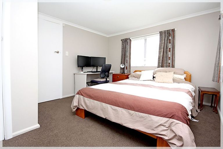 Photo of property in 22 Edinburgh Terrace, Foxton Beach, Foxton, 4815