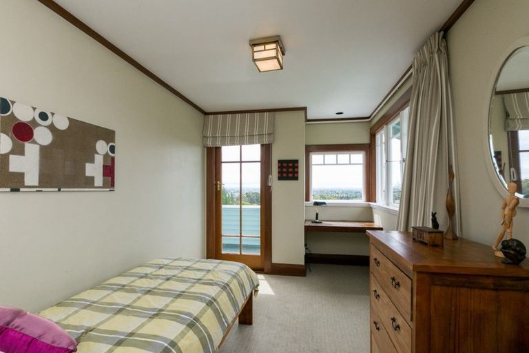 Photo of property in 38 Selwyn Road, Havelock North, 4130