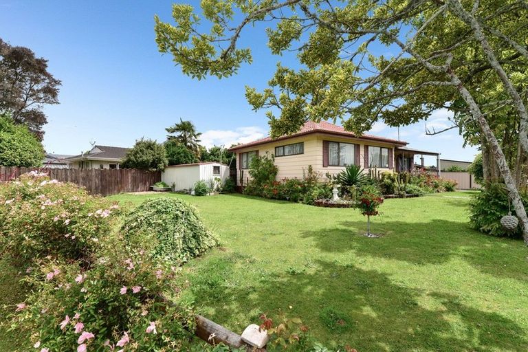 Photo of property in 23 Jasmine Avenue, Dinsdale, Hamilton, 3204