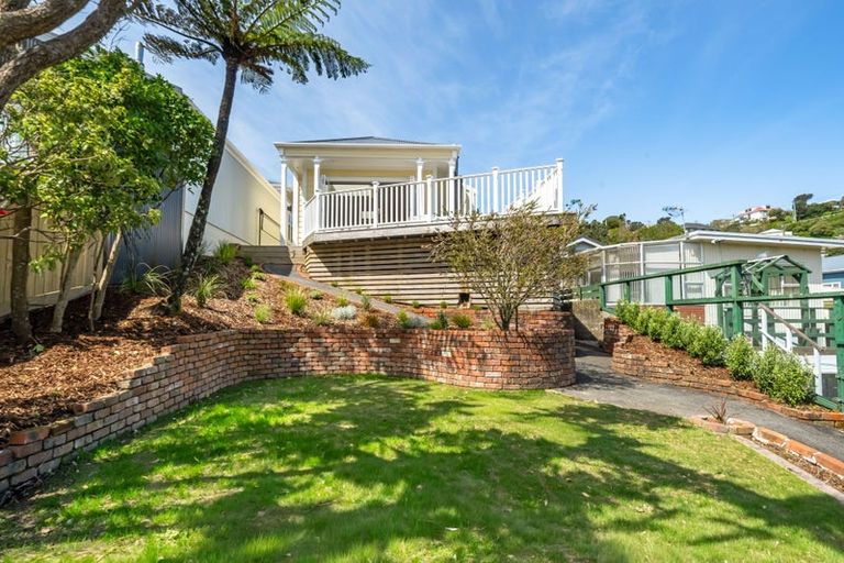 Photo of property in 40 Mckinley Crescent, Brooklyn, Wellington, 6021